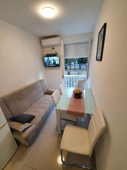 Apartman Mila Appartement *